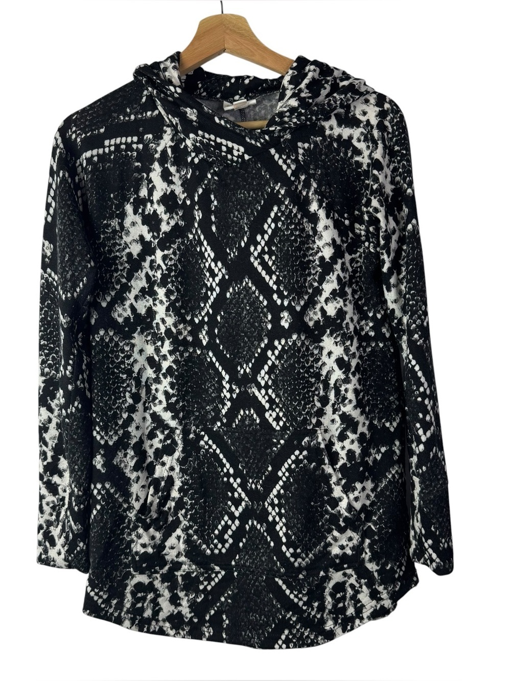 Lularoe Black Snake Print Pullover Hoodie Sweatshirt XS